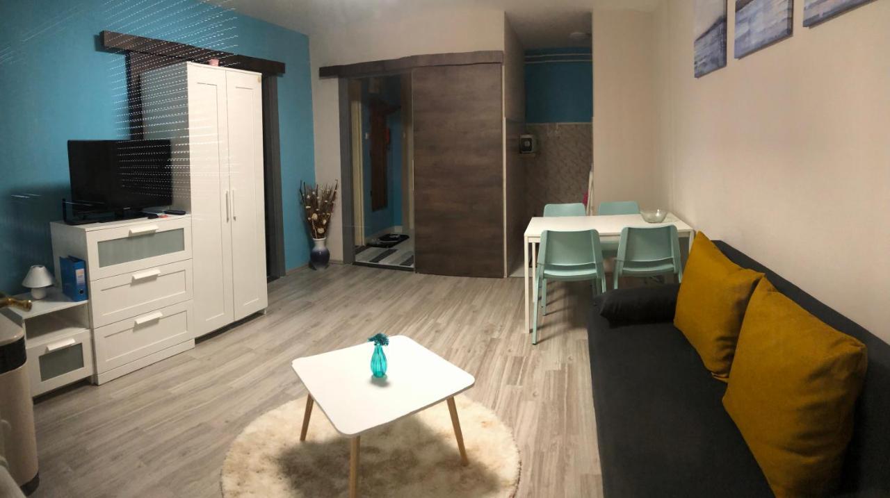 Happy Bunnies Apartman I - Gunarasfurdo Dombóvár 외부 사진